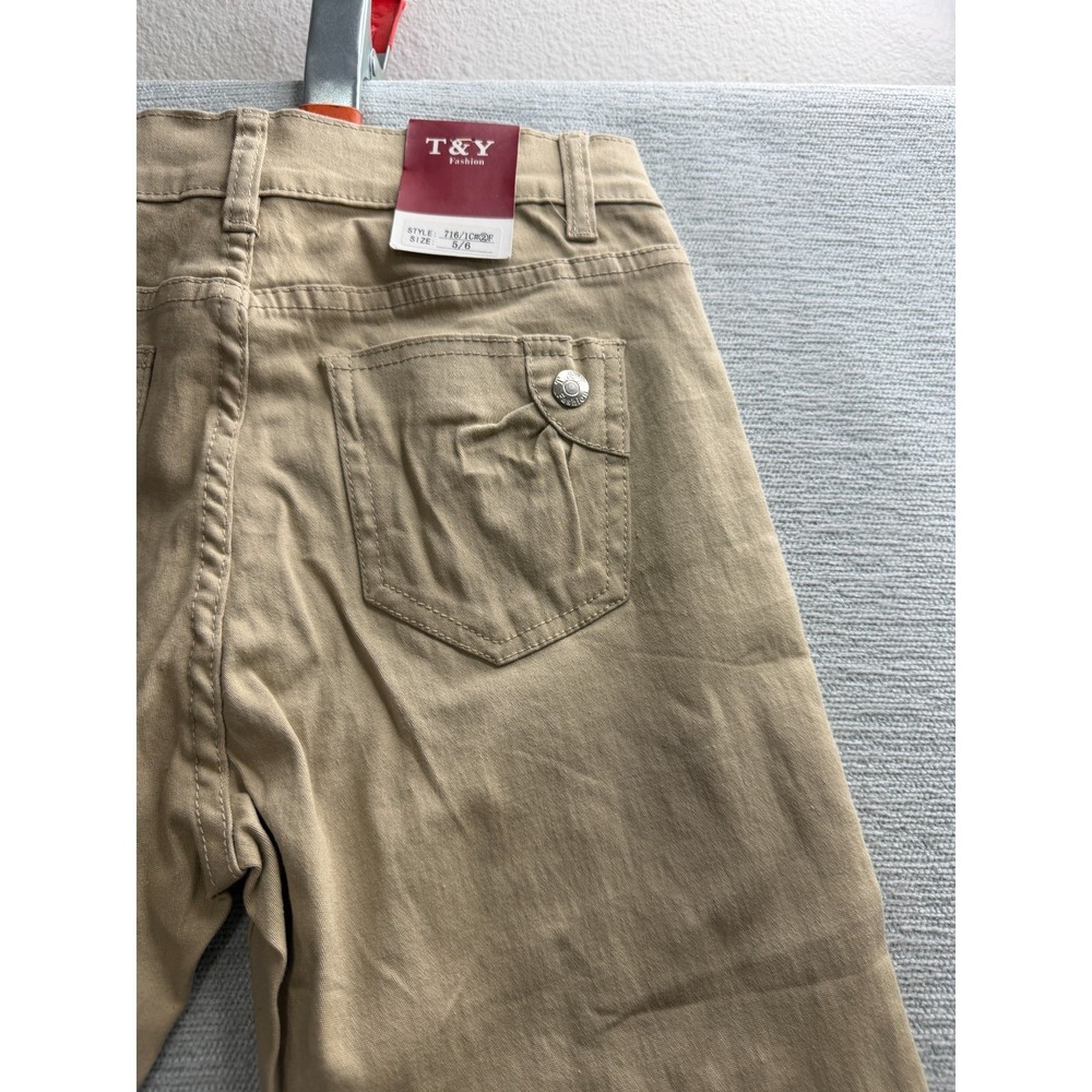 T&Y Fashion Capri Pants Womens 5/6 Beige Skinny Leg Cuffed Hem Ankle Button - Picture 10 of 16